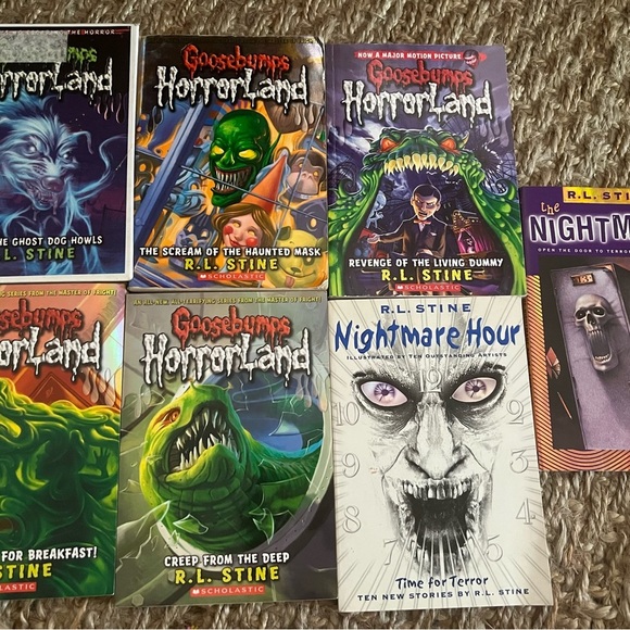 R.L Stein books lot of 17 slappy world, most wanted, horrorland - Picture 3 of 4